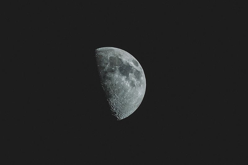 Moon. (CC) Pixabay